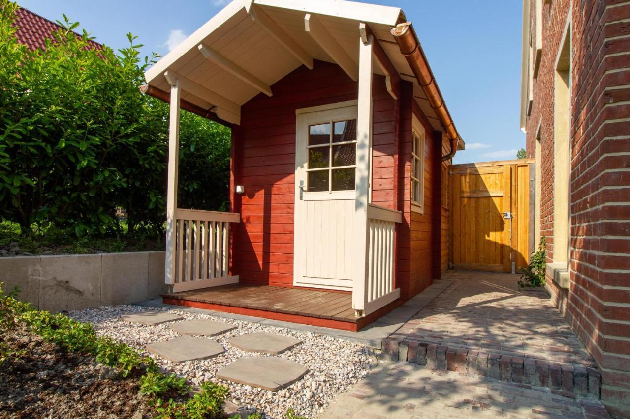 Up Besoeoek - Magnolie Mit Sauna Krummhörn エクステリア 写真
