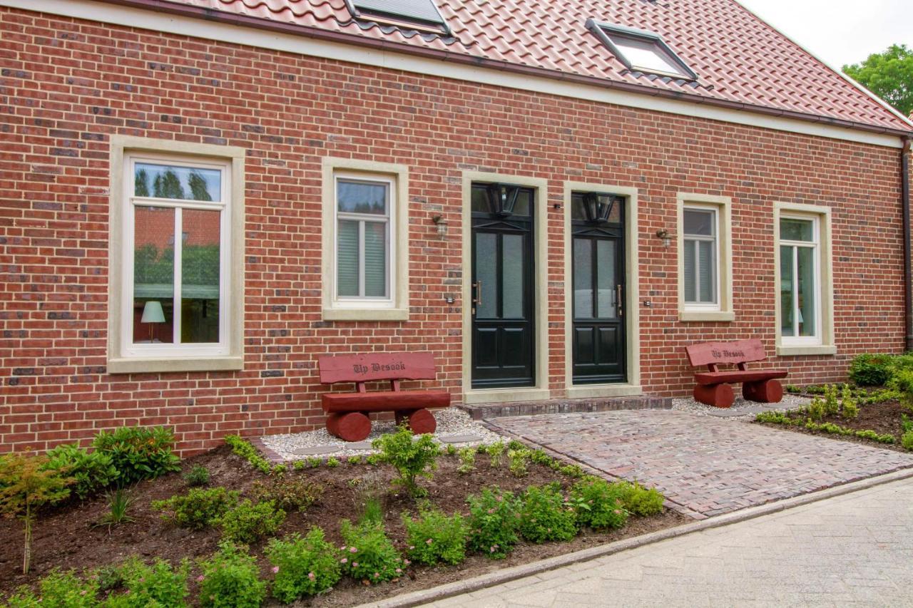 Up Besoeoek - Magnolie Mit Sauna Krummhörn エクステリア 写真
