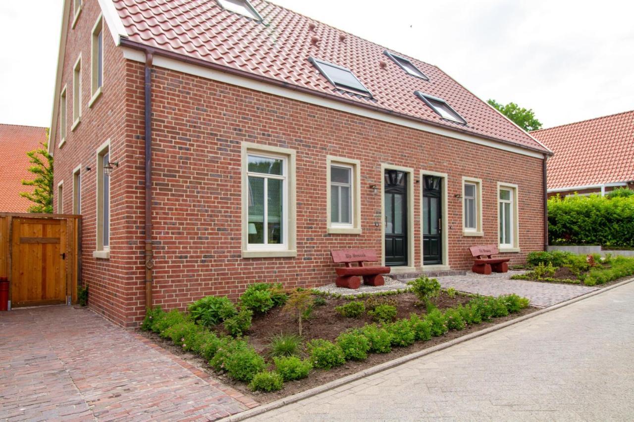 Up Besoeoek - Magnolie Mit Sauna Krummhörn エクステリア 写真